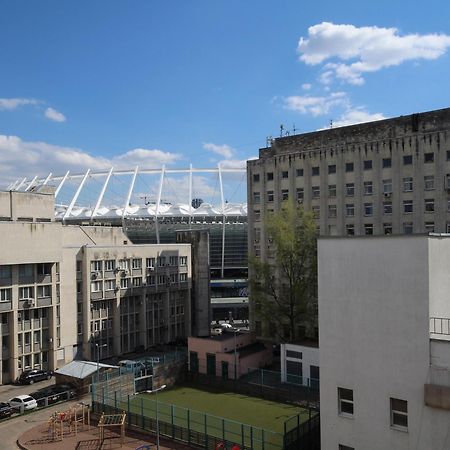 Central Apartments Kiev Esterno foto