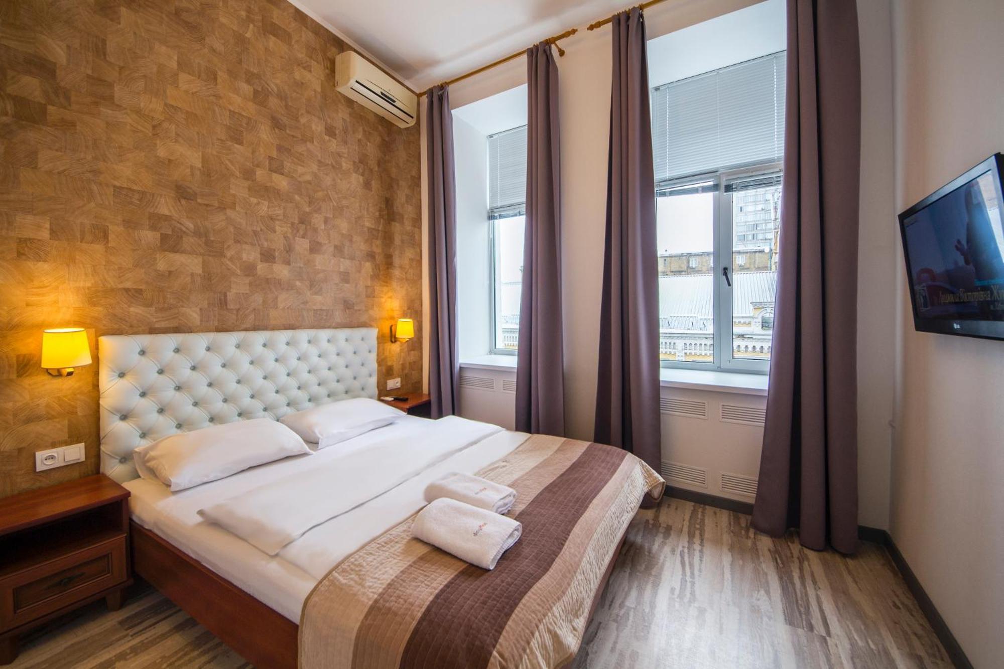 Central Apartments Kiev Esterno foto