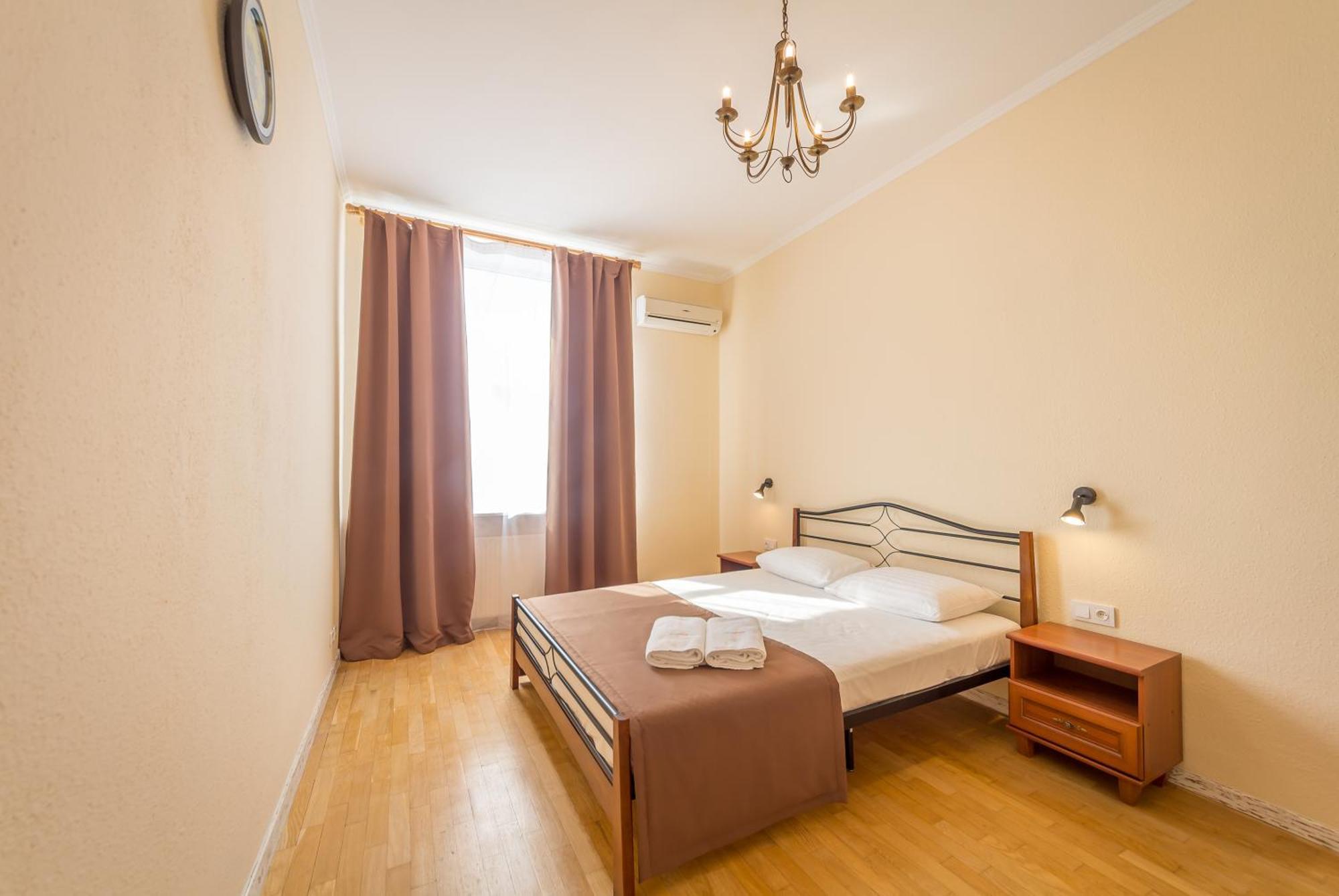 Central Apartments Kiev Esterno foto